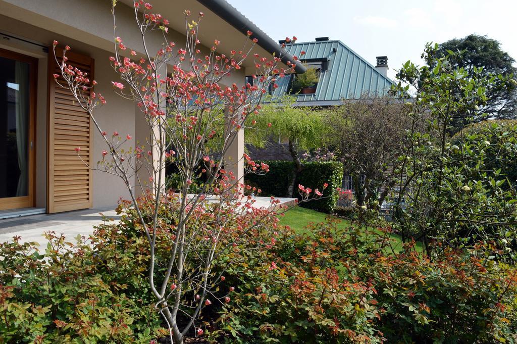 B&B La Casa Di Angela Cusago Exteriör bild